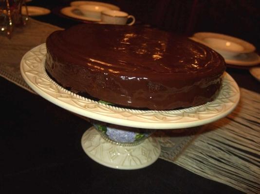 bolo de chocolate com chocolate real ganache