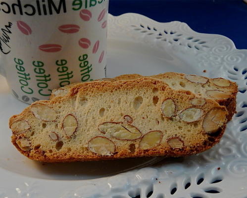 pão de amêndoa (biscoito / biscotti)