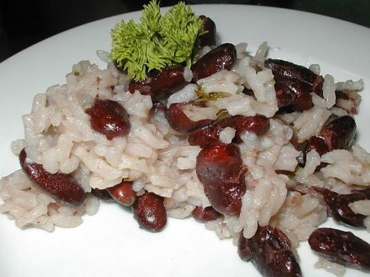feijão e arroz haitiano