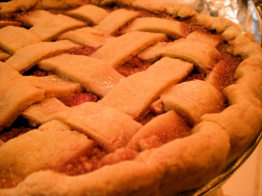 torta de maçã-morango-ruibarbo de Kelly