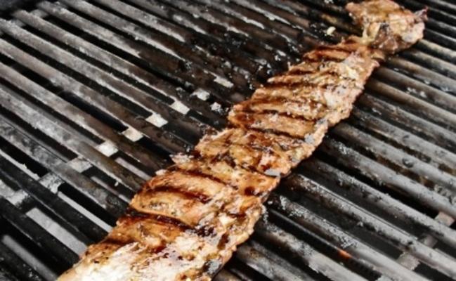 churrasco (marinada de carne grelhada argentina)