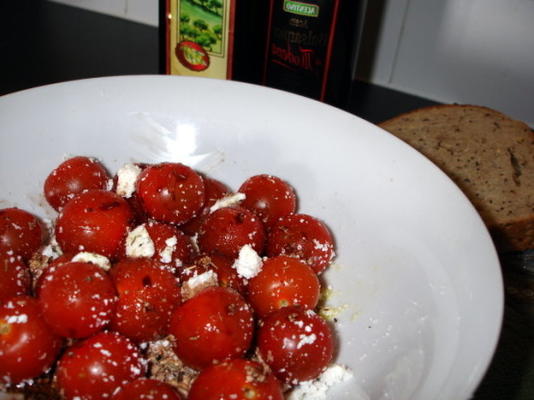 fácil tomate cereja e salada de queijo feta