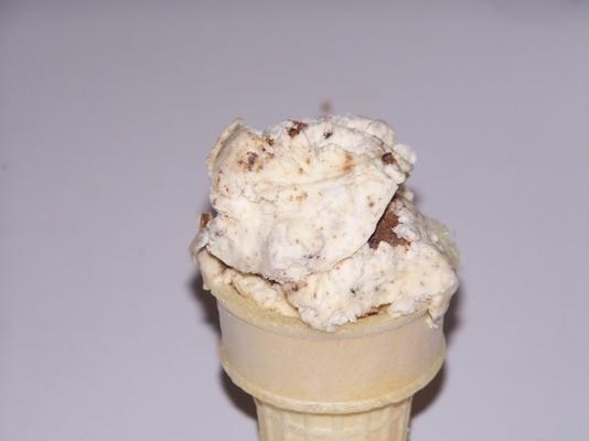 bolachas e sorvete de creme