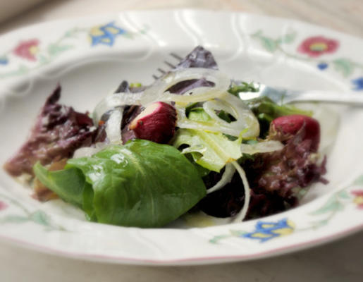 salada verde alemão / bávara picada com borrão