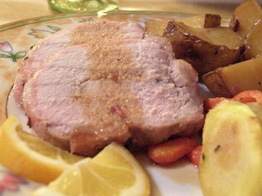 carne de porco assada com esmalte limão meyer