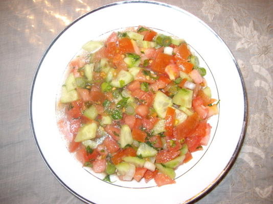 salada de tomate (salada árabe)