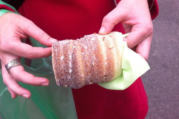 trdelnik - pastelaria doce eslovaca / checa