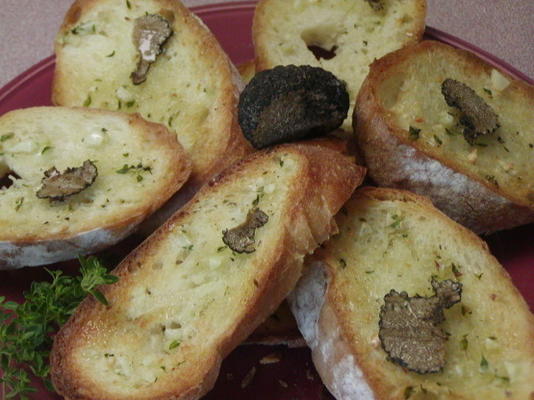 pão de alho com azeite de trufas