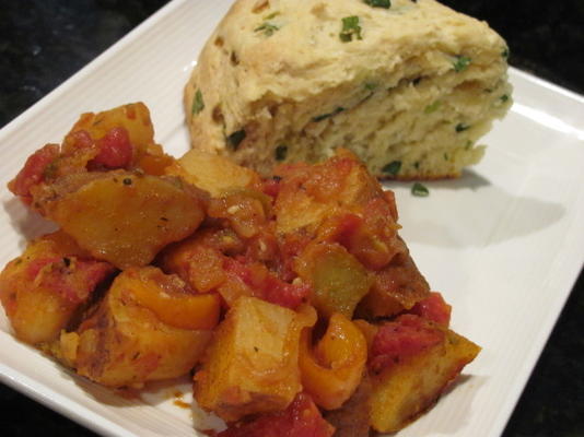 friggione (um prato de batatas e tomates e pimentas)
