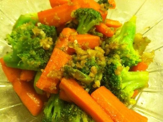 brócolis e cenoura salteados de mel