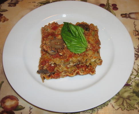 lasanha de tofu com ervas e abobrinha