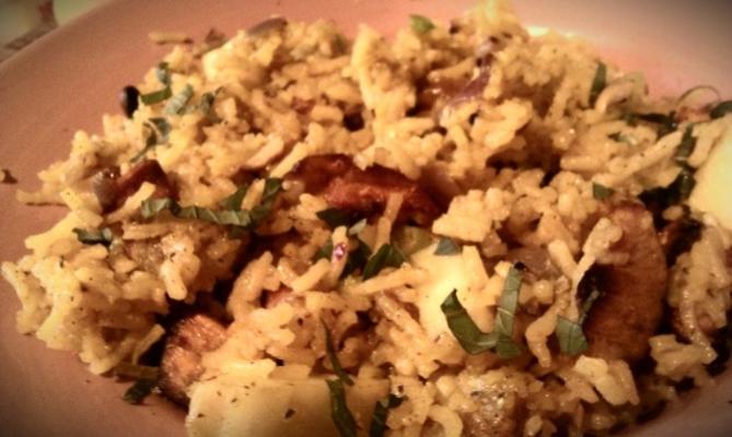 arroz de açafrão com molho de damasco ao curry