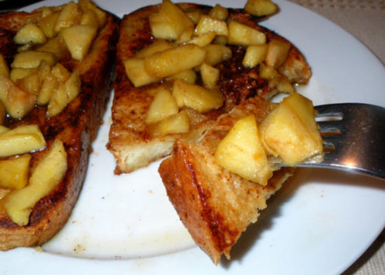 torrada francesa com maçã sizzle (site foodfit)