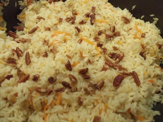 pilaf de arroz com nozes