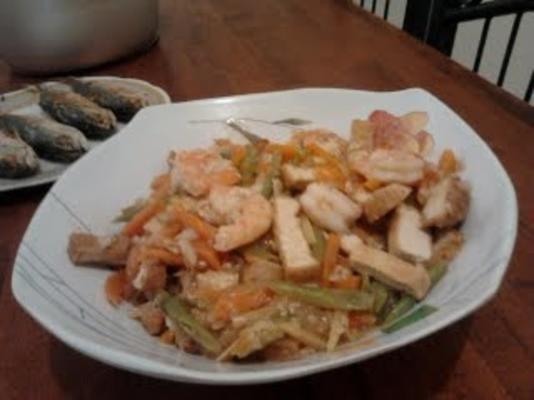 camarão com tofu salteados