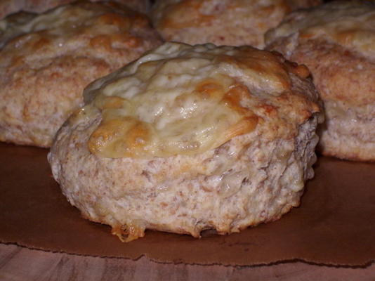 Scones de queijo