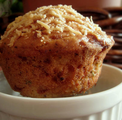 muffins de queijo e espinafre