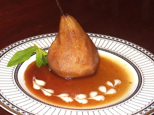 pote de barro crock maple-sauced pears