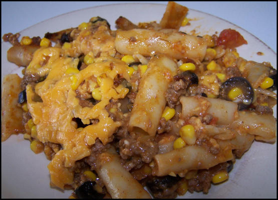 macarrão taco de frango cozer