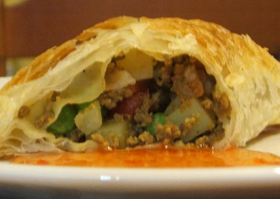 puffs de caril assado