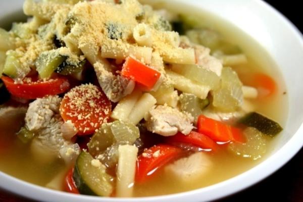 sopa de frango saudável n 'estrelas