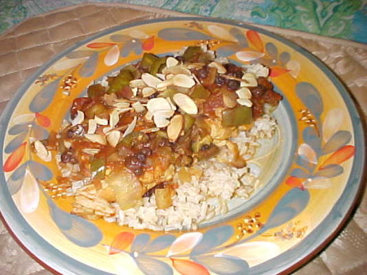 peitos de frango fáceis de estilo marroquino