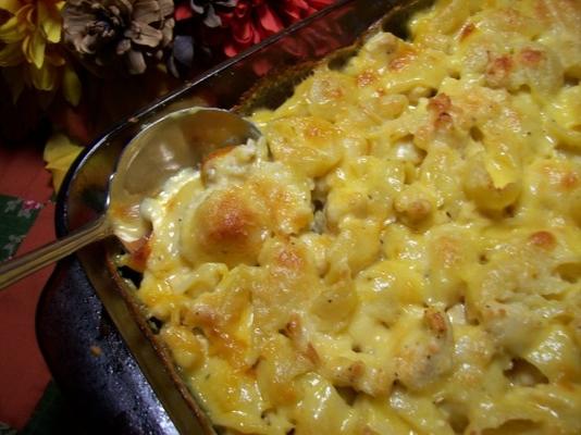 Frango de queijo fácil com macarrão