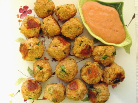 bolas de salmão assadas