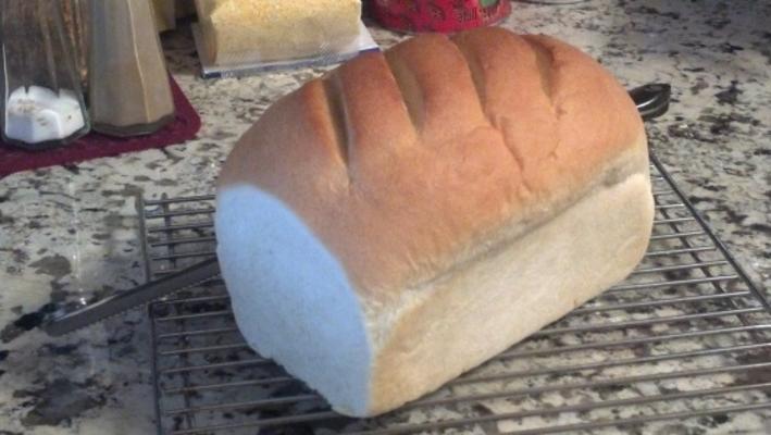 pão de sanduíche branco com poolish