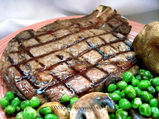 bife grelhado na panela (biftek andagrave; la parrilla)