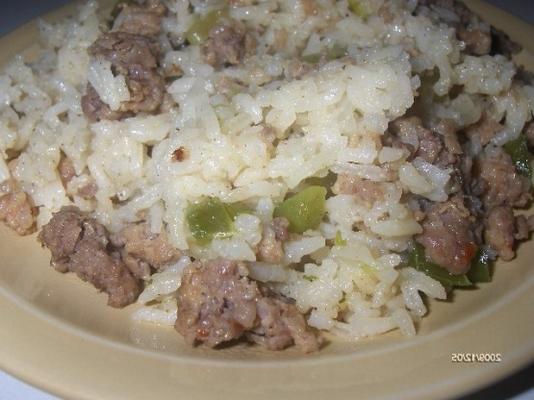 linguiça e arroz cozer