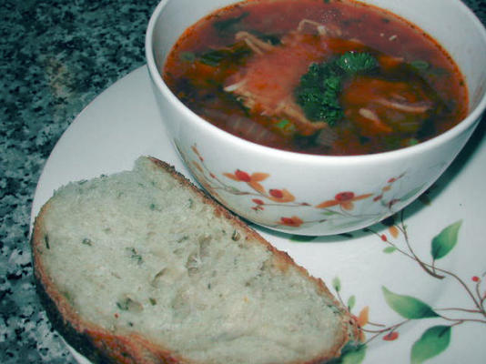 sopa de tomate com ervas finas (molho de tomate com ervas finas)