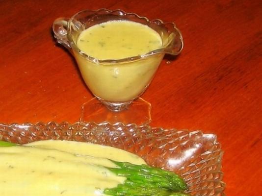 molho hollandaise rápido e delicioso