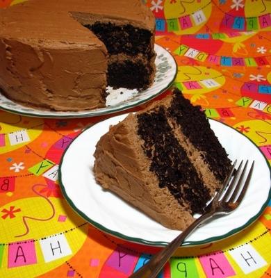 bolo de camada de chocolate de uma tigela perfeito