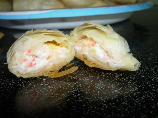 aperitivos de queijo espinafre phyllo