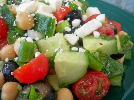 salada de pepino grego