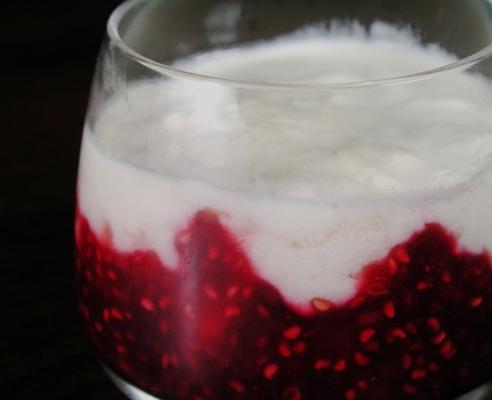 marmorizado berry panna cotta