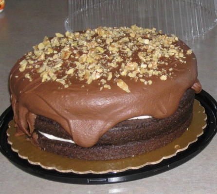 bolo de brownie com creme de chocolate