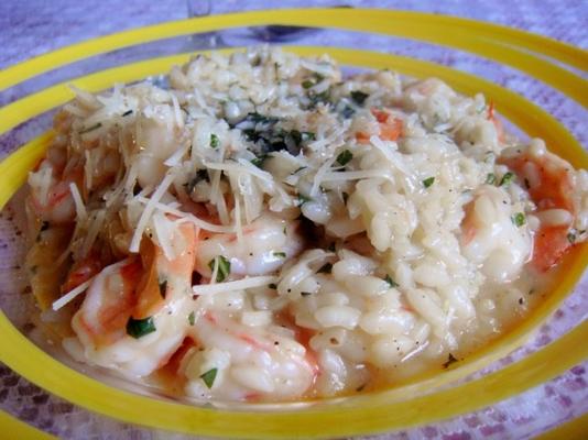 risoto de camarão com manteiga de ervas frescas