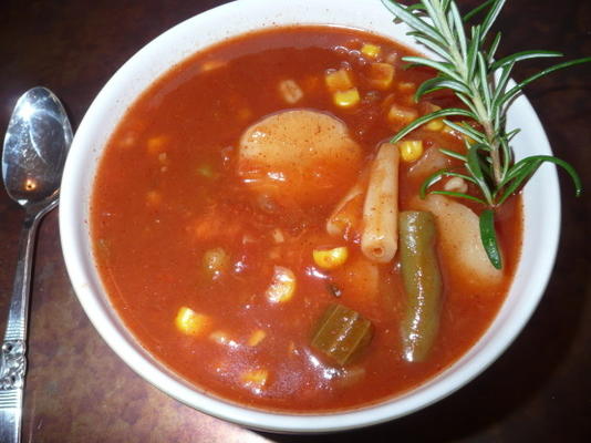 8 sopa de lata