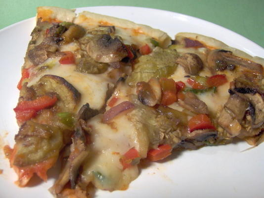 pizza de berinjela grelhada (vegetariano)