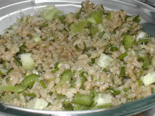 salada picante de arroz integral