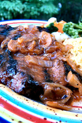 Bife sul-africano com molho de marinada doce