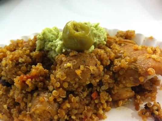 arroz con pollo com salsa verde (arroz e frango caçarola)