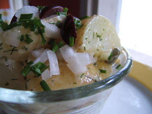 salada de batata mediterrânea oriental