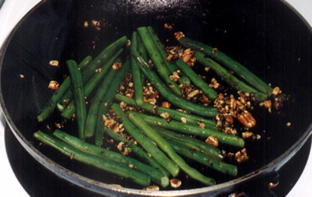 feijão verde com gremolata de noz