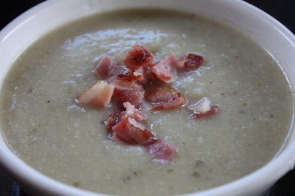 sopa de couve-flor e batata