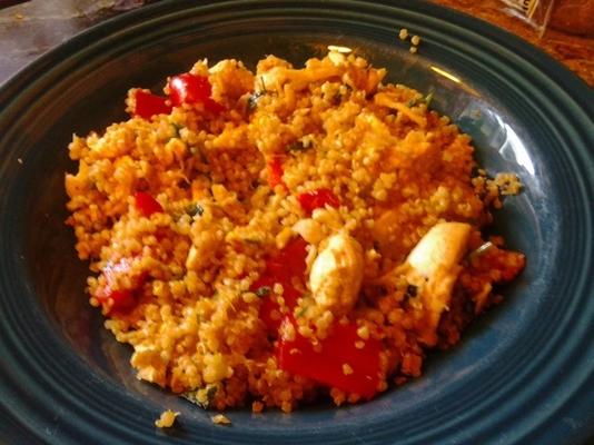 quinoa salteados com legumes e frango