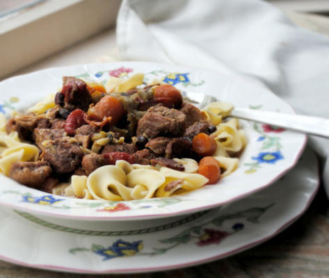 carne de porco estilo country e guisado de cevada