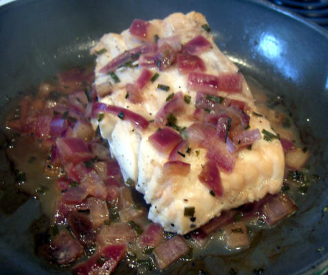 Bacalhau com cebola e cebolinha (kabeljau mit schnittlauch zwiebeln)